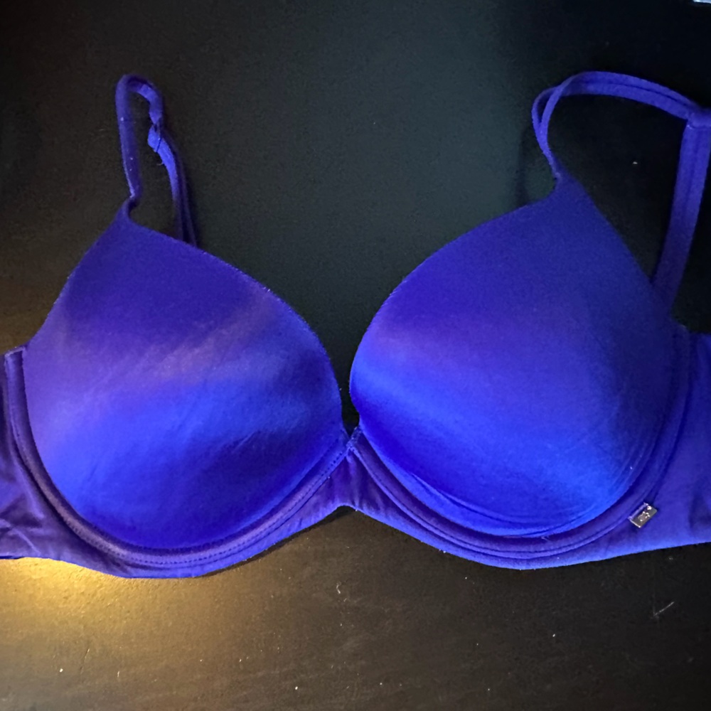 Victoria's Secret Vibrant Blue Bra